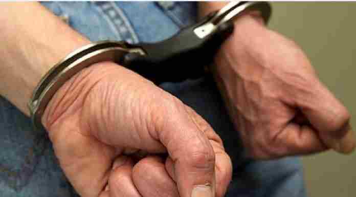 Policiais do 5°BPM cumprem mandado de prisão por homicídio em Petrolina