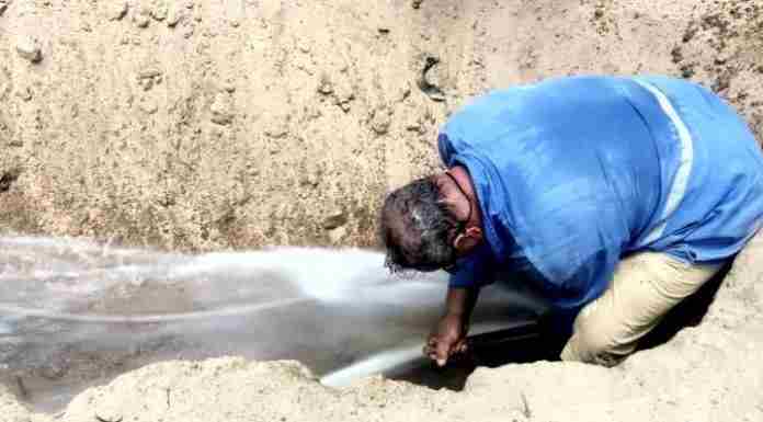 Vazamento provoca suspensão no abastecimento de água em bairros de Petrolina