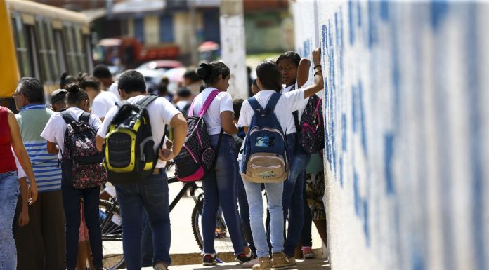 Rede Estadual inicia transferências internas para o ano letivo de 2027