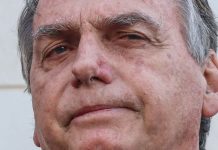 Maioria dos brasileiros considera justa prisão de Jair Bolsonaro, diz pesquisa