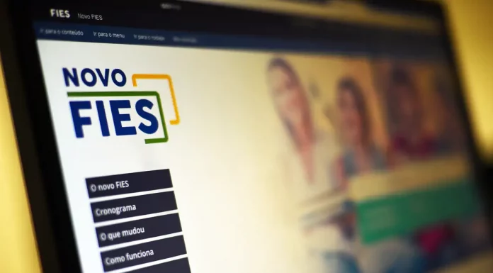 Fies 2026: pré-selecionados devem validar dados da inscrição até hoje
