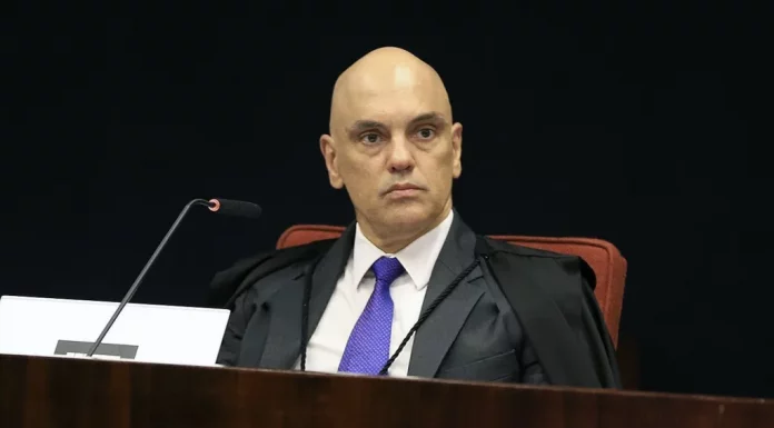 STF suspende lei que proibia ensino de gênero em Petrolina e Alexandre de Moraes dispara: “Século XXI, com redes sociais e tudo, parece brincadeira”