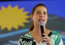 Em Lagoa Grande, governadora Raquel Lyra lidera a formatura do Proerd e do Patrulheiro Mirim e prestigia a abertura da Feira da Uva e do Vinho