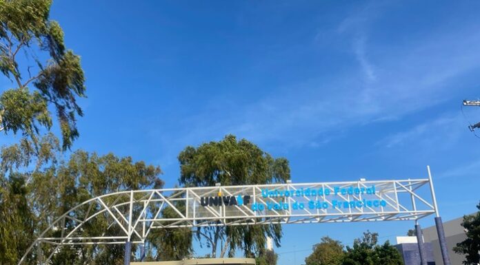 Univasf apura suspeita de intoxicação alimentar após dezenas de alunos passarem mal em Juazeiro