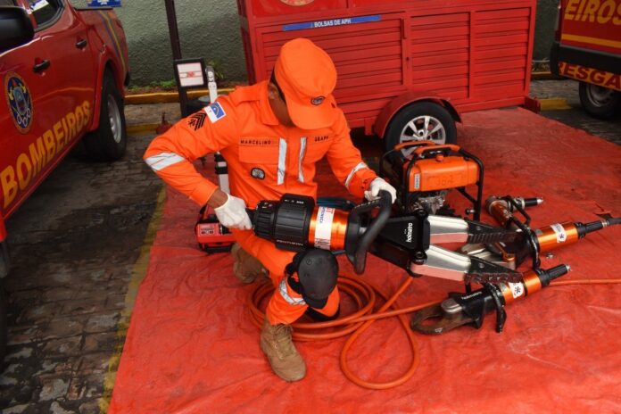 90e53523-5dc0-4333-a441-562ef5c63b1a