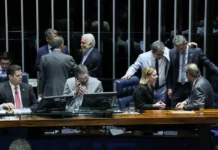 Lula deve sancionar isenção do IR até dia 11, diz Gleisi