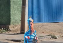 Buraco aberto há quatro meses no Mandacaru leva moradores a usar “Marinheiro marombado” como sinalização em Petrolina