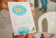 Vacinação antirrábica segue por bairros de Petrolina com ação porta a porta