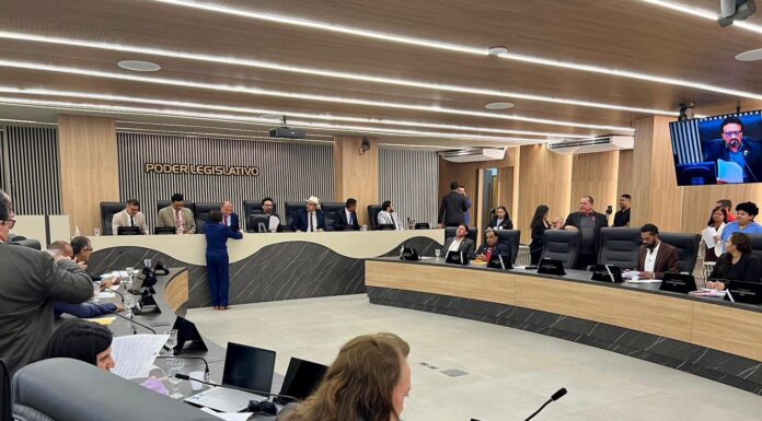 Câmara de Petrolina aprova mudanças no Código Tributário em meio a acusações de aumento de impostos