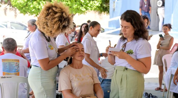 Prefeitura de Juazeiro e UNEB promovem ação social na Colônia de Pescadores do Angari com serviços gratuitos e mostra audiovisual sobre gênero