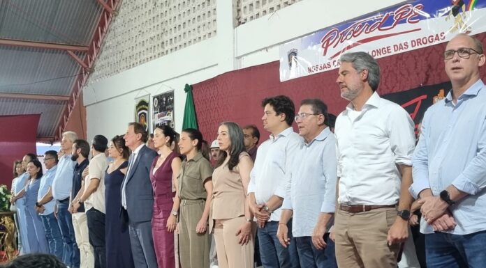 Raquel Lyra cumpre agenda em Lagoa Grande com formatura do Proerd e abertura da VINHUVAfest, onde autoridades destacam a força do agronegócio