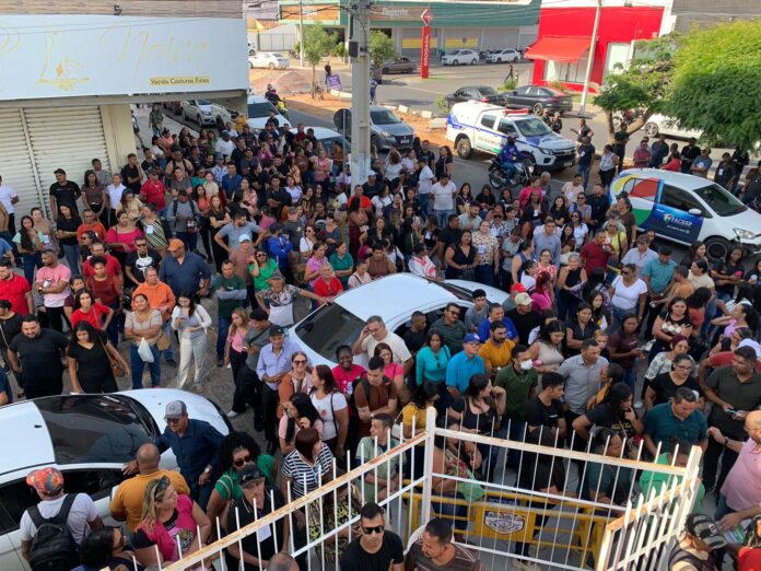 motion_photo_8620475172782159229