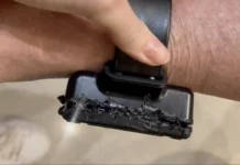 Bolsonaro usou ferro de solda para tentar abrir tornozeleira