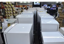 Vendas no comércio voltam a ganhar fôlego e crescem 0,5% em outubro