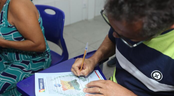 Prefeitura de Petrolina entrega cerca de mil títulos de posse e escrituras públicas em 2025