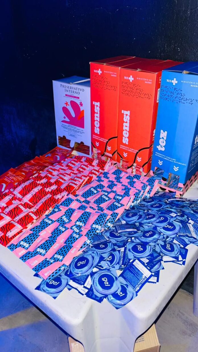 Dezembro Vermelho II