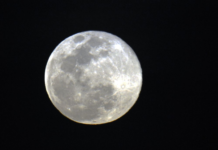 Primeira Superlua de 2026 ilumina o céu neste sábado