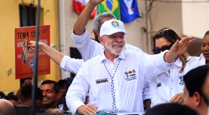 Lula vai lançar pré-candidatura em megaevento do PT em Salvador