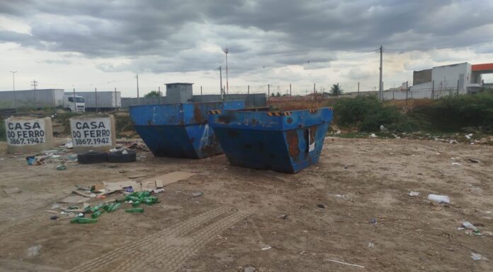 Serviços Públicos: Prefeitura de Petrolina disponibiliza equipamento para descarte de resíduos durante mutirões de limpeza