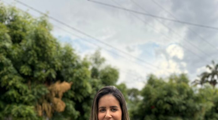 Pesquisa aponta Lara Cavalcanti como a segunda pré-candidata á deputada estadual mais citada do Sertão do São Francisco