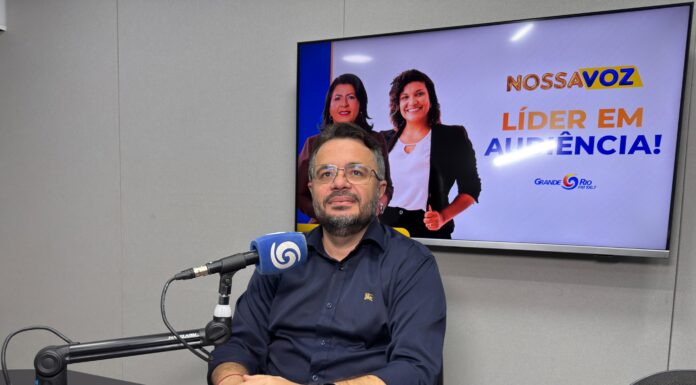 “Normalização do abastecimento pode levar dois ou três dias”, diz Alex Chaves sobre cano estourado na Avenida da Integração que afetou o abastecimento de água em diversos bairros de Petrolina
