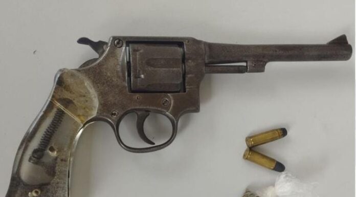 Polícia Militar cumpre mandado de prisão e apreende arma e drogas no Projeto N-9, em Petrolina