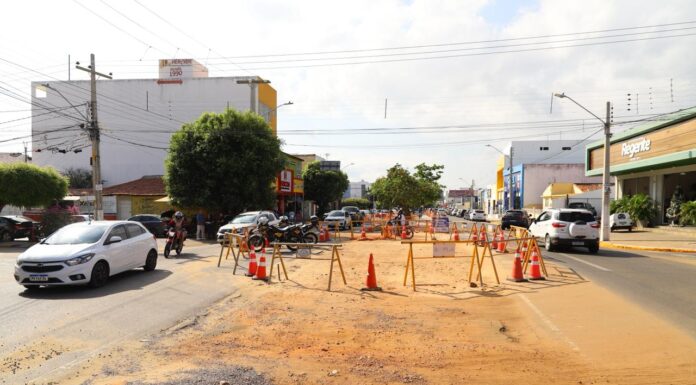 Prefeitura de Petrolina fortalece segurança viária com implantação de mais uma rotatória