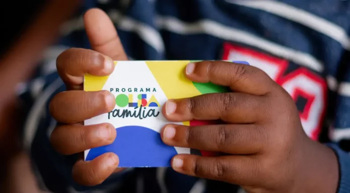 Caixa paga Bolsa Família a beneficiários com NIS de final 3