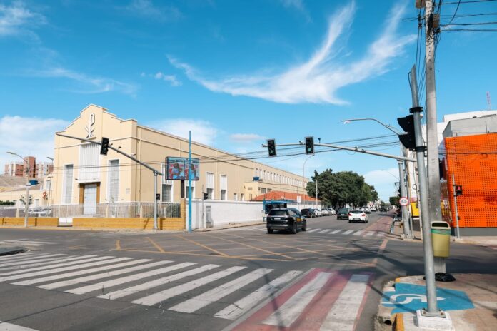 8c3c5d43-c040-430b-ab22-51dd816e66d4