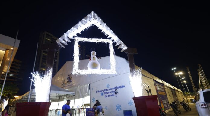 Pista de Patinação no Gelo se despede do público nesta sexta-feira