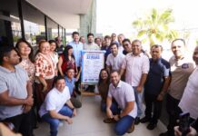 Simão Durando assina ordem de serviço para asfaltamento de 22 ruas em Petrolina