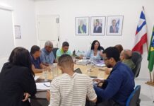 Reunião com a APLB e o Sinserp para tratativa dos direitos e deveres dos profissionais da Educação, na garantia do cumprimento dos 200 dias letivos