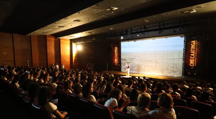 Prefeitura de Petrolina leva mais de mil estudantes para vivenciar o cinema regional