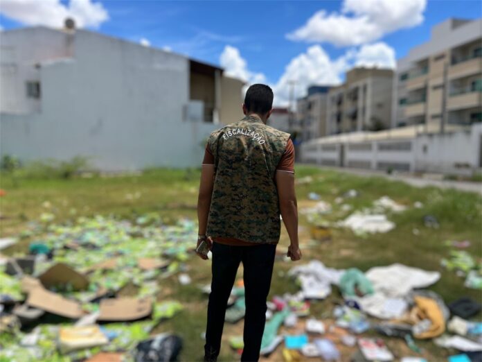 0f5daa12-2ad6-4e8c-b072-ae7b713cb4c3