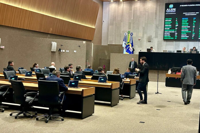 1_1913ab4d_333c_465e_b8ab_69ecaf807075-841966