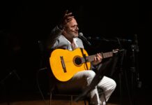 Cantor indicado ao Grammy Latino leva música e conhecimento ao Vale com show em Petrolina e palestra na Univasf