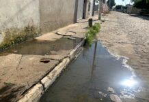 Moradores denunciam esgoto estourado há quase um mês e cobram solução em rua do Residencial Nova Esperança