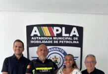 Presidente do Sintraf-Petrolina debate ampliação do passe estudantil com a AMMPLA
