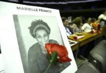 Missa relembra os oito anos do assassinato de Marielle e Anderson