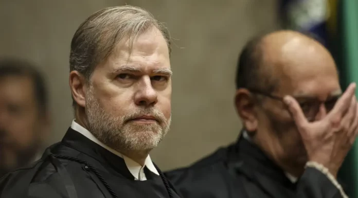 Toffoli se declara suspeito para julgar prisão de Vorcaro