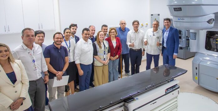 Em Pernambuco, ministro da Saúde entrega centro de radioterapia, amplia serviço de cardiologia e inaugura hospital infantil