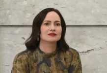 Servidora Ana Cristina Viana assume comando do INSS