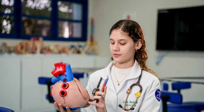 Facape lança vestibular de Medicina com vagas exclusivas para a região e bolsas integrais