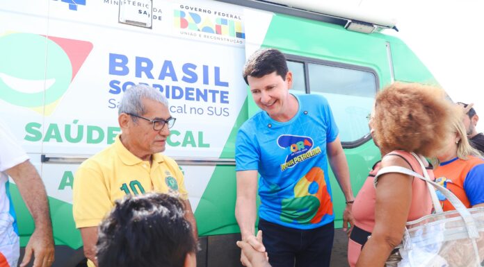 Simão Durando celebra 3 anos do Bora Petrolina e destaca mais de 295 mil atendimentos à população