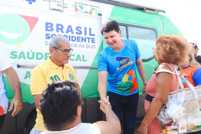 Simão aniversário Bora