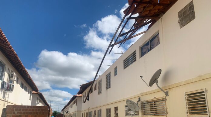 Telhado de oito apartamentos do Minha Casa, Minha vida desaba em Petrolina; não há registro de feridos