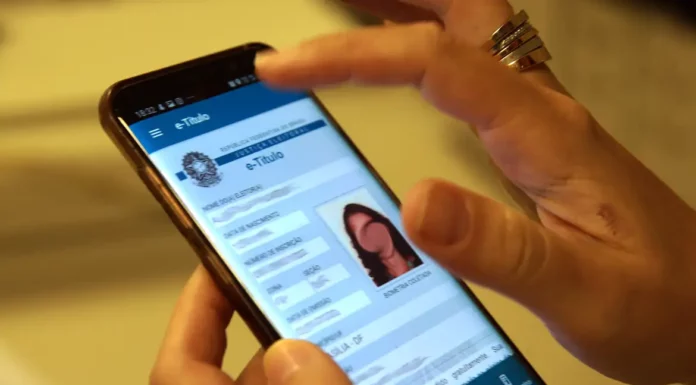 Eleitor tem um mês para regularizar pendências e ficar apto a votar