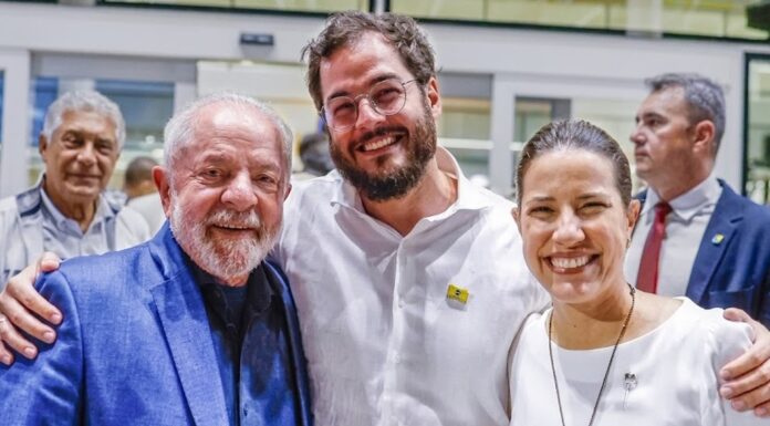 Túlio Gadelha se filia ao PSD, lança pré-candidatura ao Senado e reforça palanque de Lula com Raquel