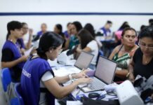 Chapéu de Palha paga benefício a trabalhadores da fruticultura no Sertão