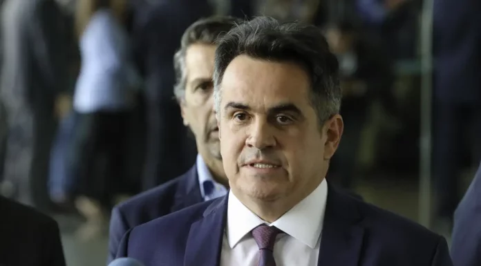 Mesada e viagens internacionais: veja o que PF diz sobre Ciro Nogueira